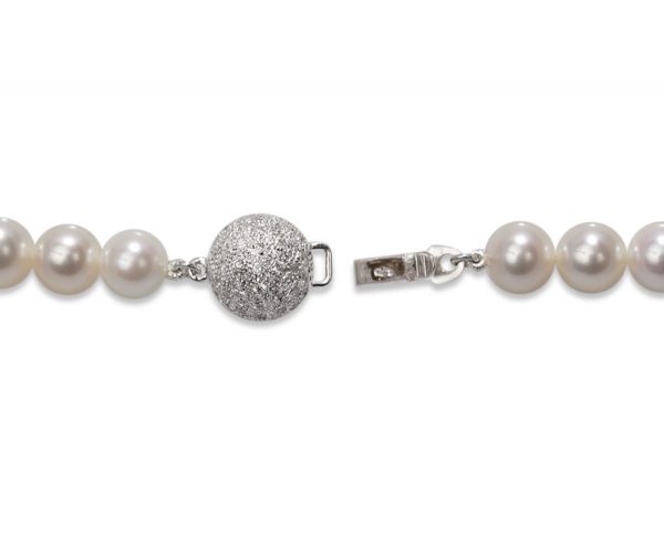 .65ct 10mm Diamond Ball Pearl Necklace Clasp