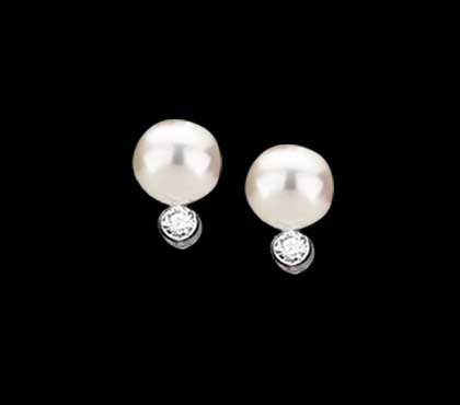 7mm Pearl and Diamond Earrings