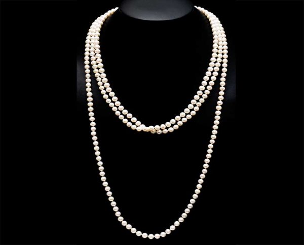 85 Endless Pearl Necklace