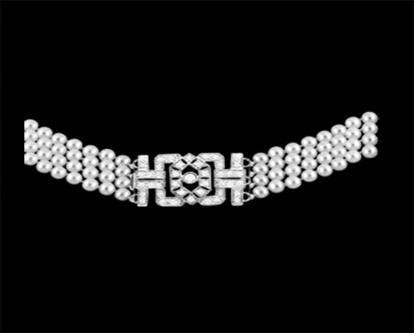 Daina Pearl Necklace