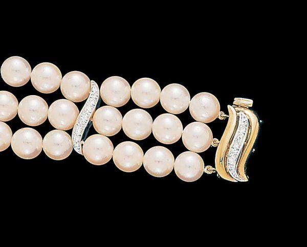 Diamond S Pearl Bracelet