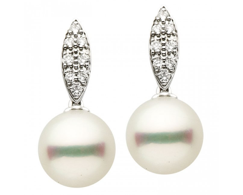 Diamond oval dangling earrings