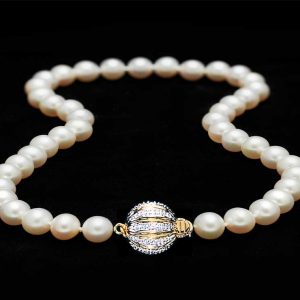 Gold Diamond Ball Pearl Necklace