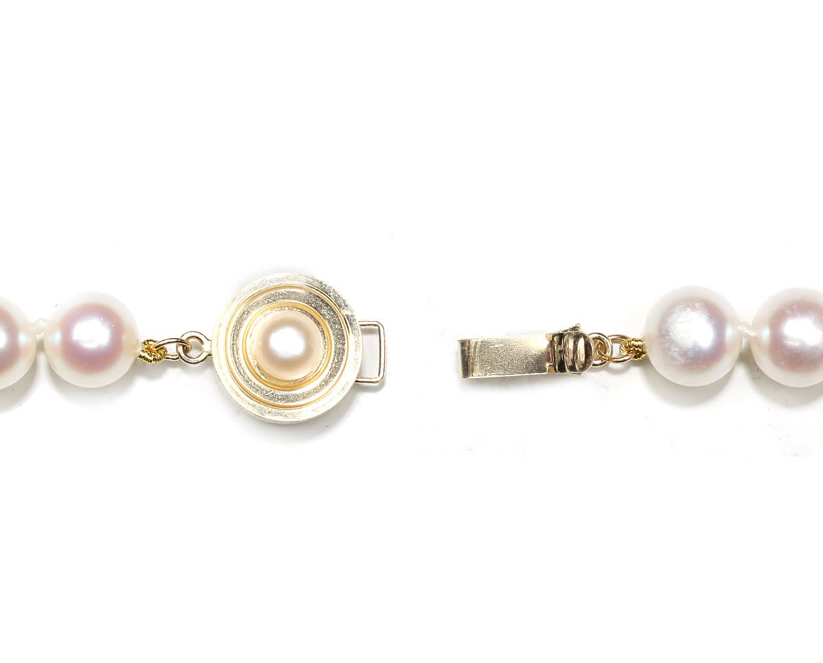 Single Bulls Eye Clasp for Pearl Necklace