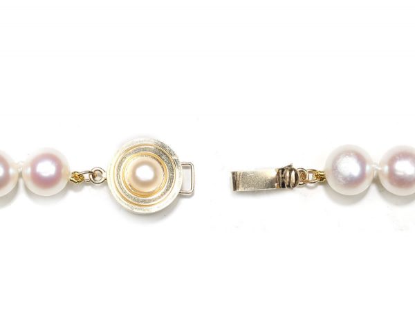 Single Bulls Eye Clasp for Pearl Bracelet