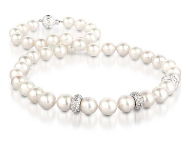 White Diamond Shine Pearl Necklace