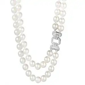 White Side Buckle Pearl Necklace