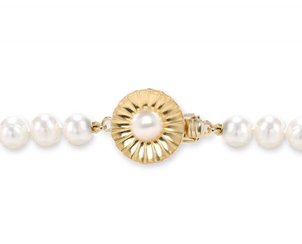Budding pearl necklace clasp