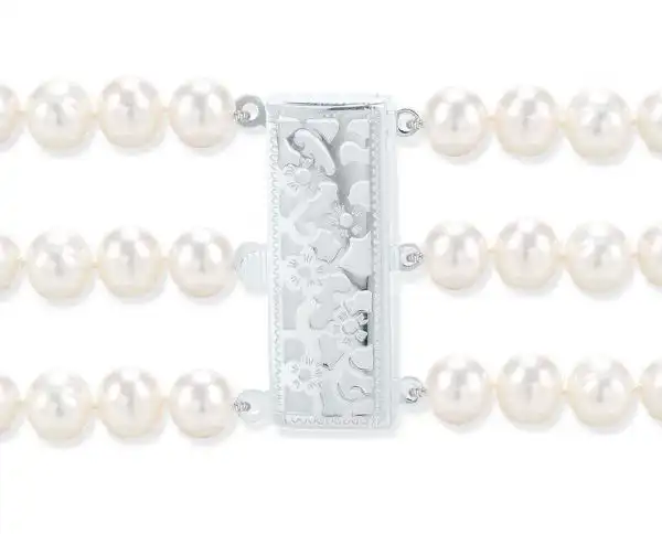 Flower Triple Strand Bracelet Pearl Clasp