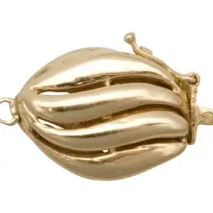Oval gold pearl bracelet clasp