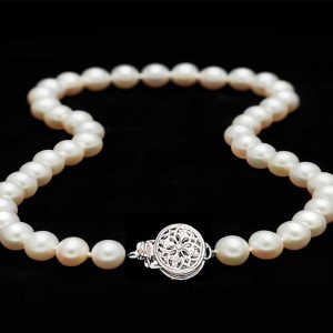6mm Pearl Necklace with Round Filigree Clasp