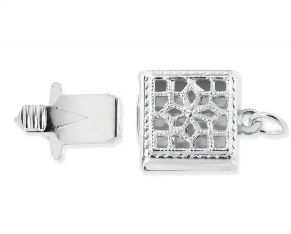 Single Strand Silver Box Pearl Clasp