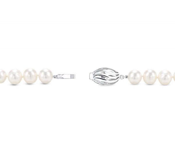 Skinny Oval Pearl Necklace Clasp